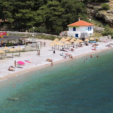 Apartamento With Parking Space Baska, Krk - 19200